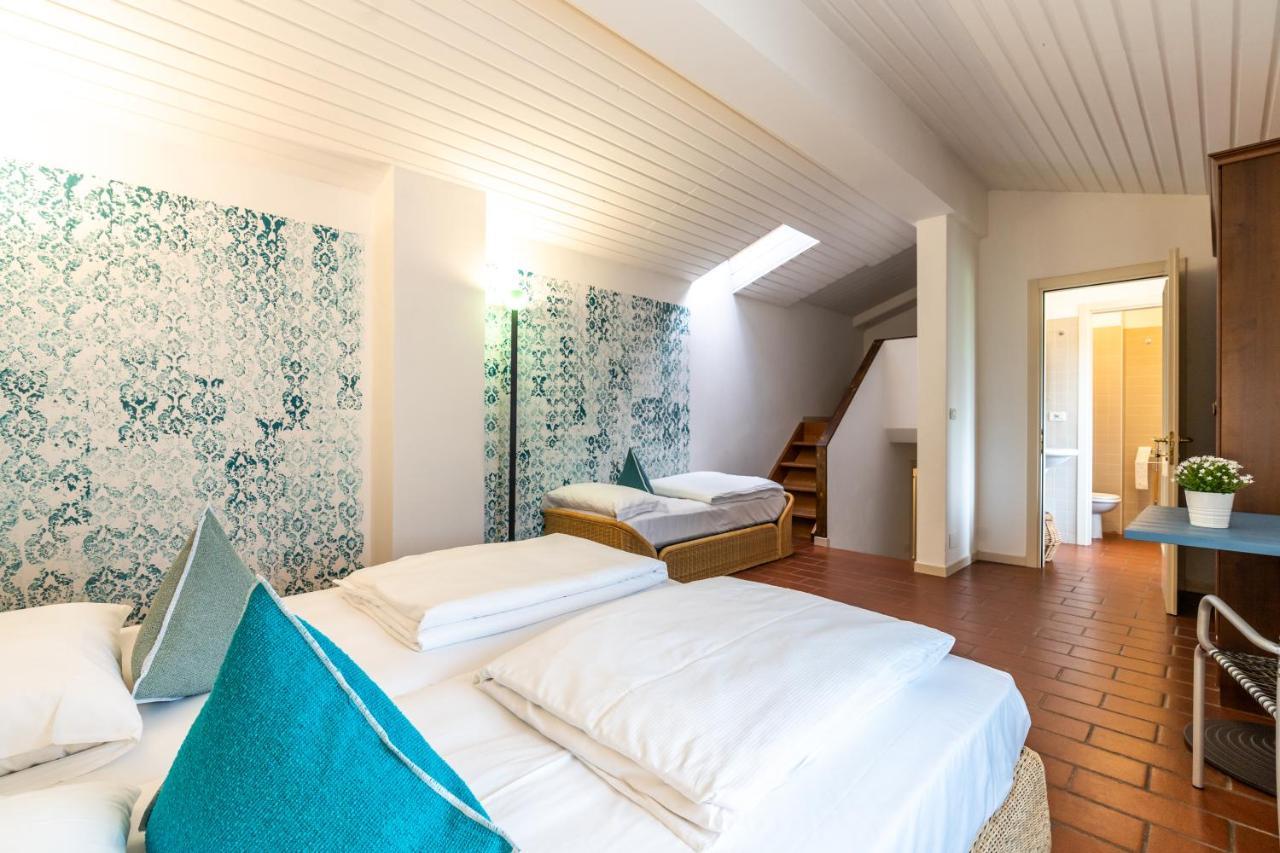 Hotel Sleep In Venzone Depandance Exterior foto