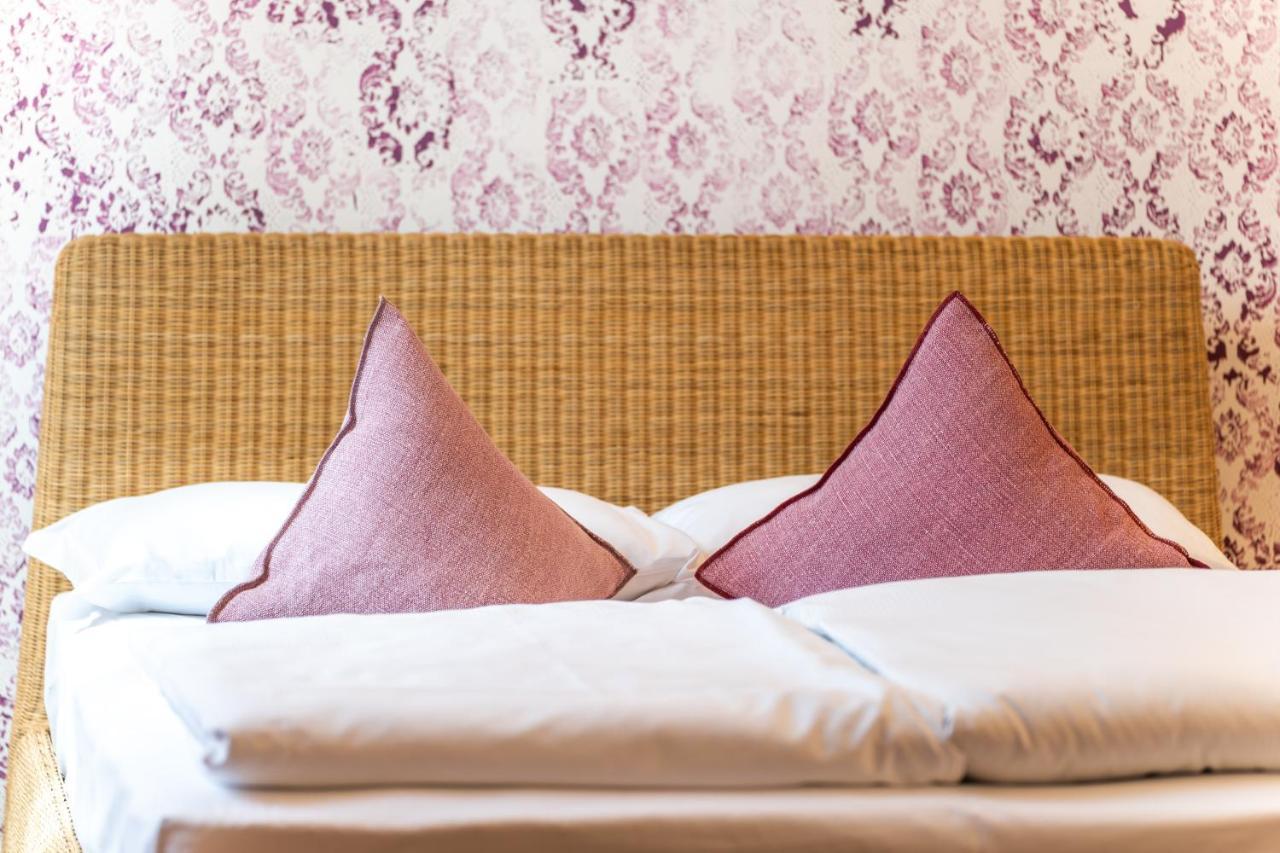 Hotel Sleep In Venzone Depandance Exterior foto