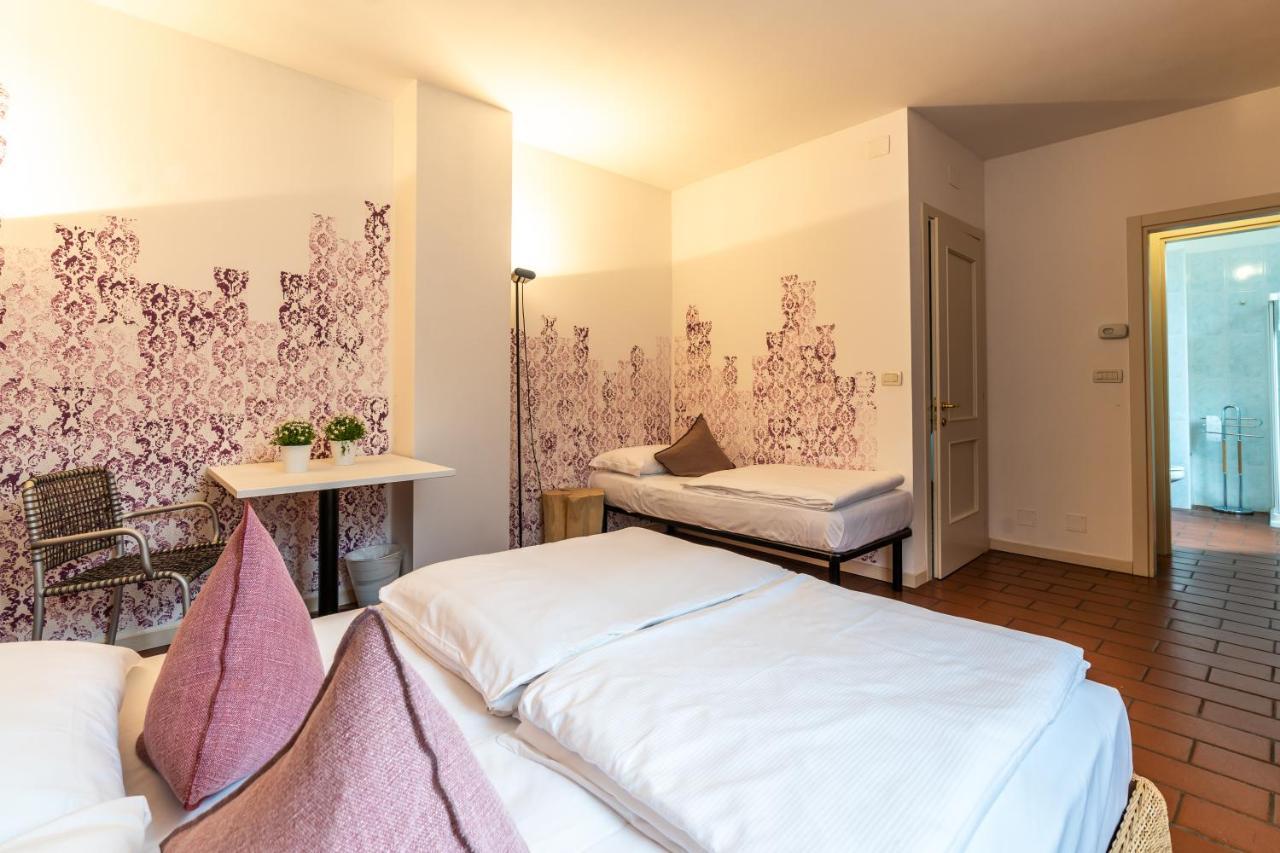 Hotel Sleep In Venzone Depandance Exterior foto